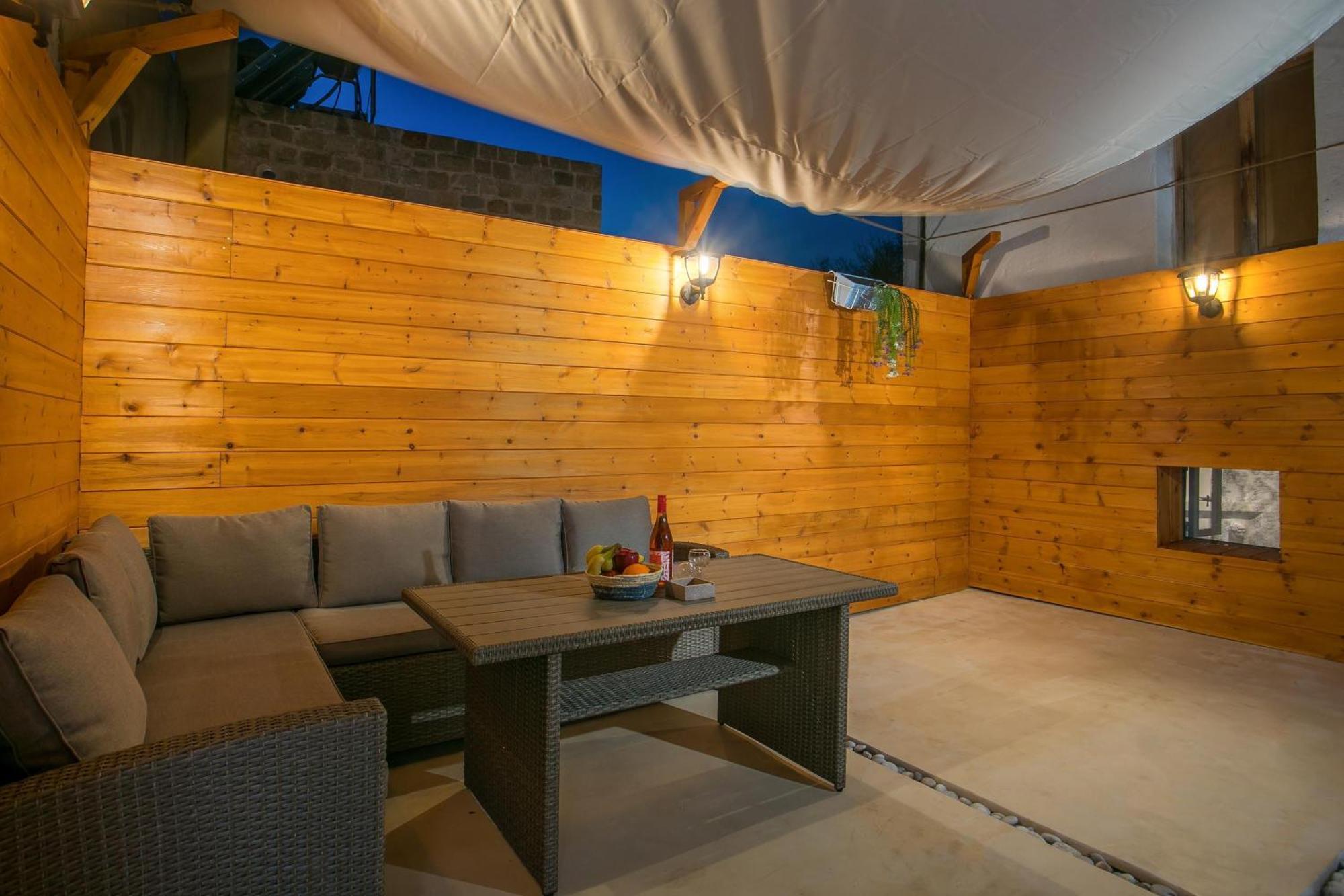 Iriada House Rhodes City Bagian luar foto